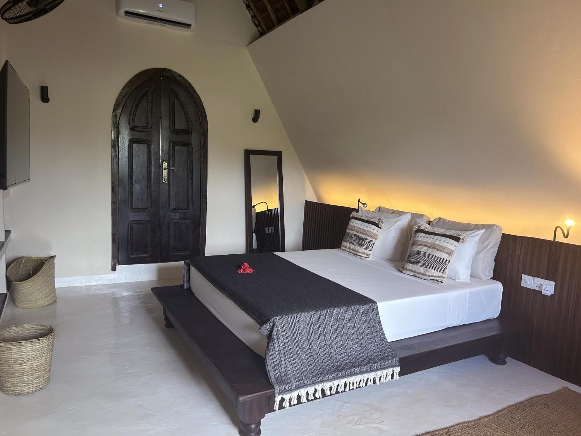 Kuwa Zanzibar Aparthotel Kiwengwa  Esterno foto